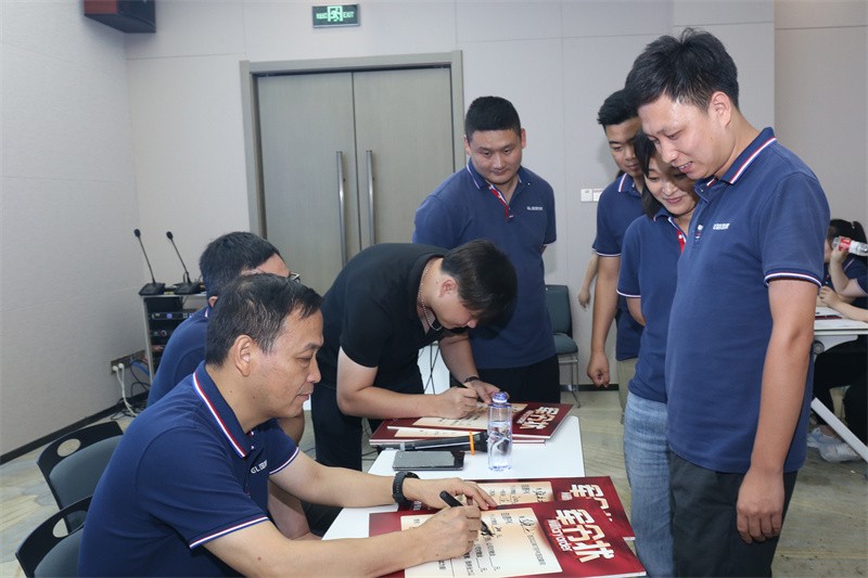 逆风飞扬 决战7月——赢博在线平台-赢博(中国)
7月PK启动大会